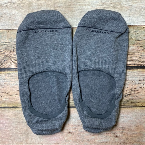 Marcoliani Saks Fifth Ave Invisible No Show Socks - Picture 1 of 6